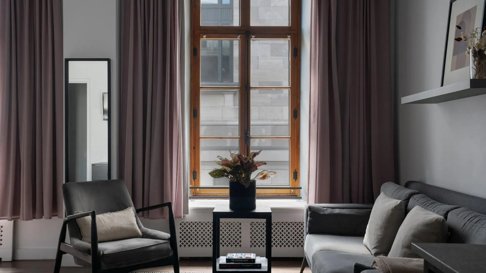 **** Aparthotel Maison Saint-Vincent By Maisons & Co Montreal Canada